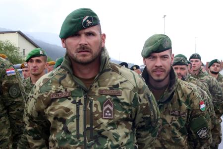 SLAVNOSTNI ZAČETEK VOJAŠKEGA TEKMOVANJA 03 FOTO LJUBO VUKELIČ